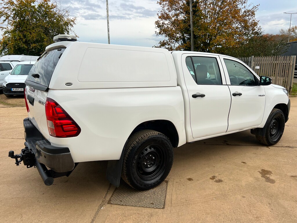 Used Toyota Hilux 2020 for sale - 76117172: Photo 20
