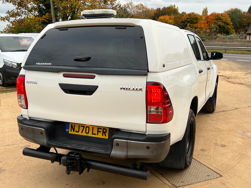 Used Toyota Hilux 2020 for sale - 76117172: Photo 23
