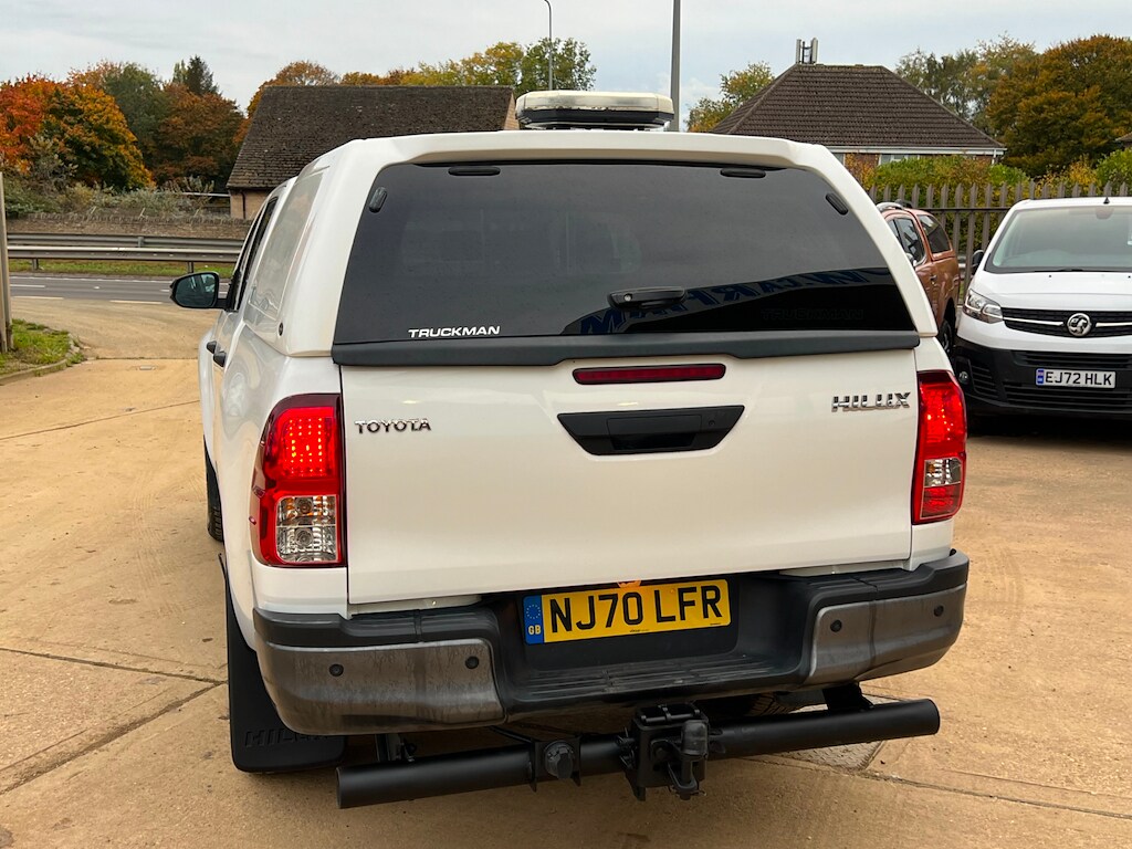 Used Toyota Hilux 2020 for sale - 76117172: Photo 27