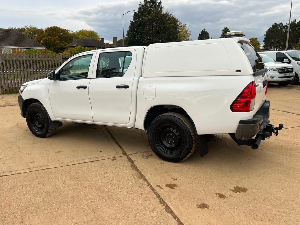 Used Toyota Hilux 2020 for sale - 76117172: Photo 32