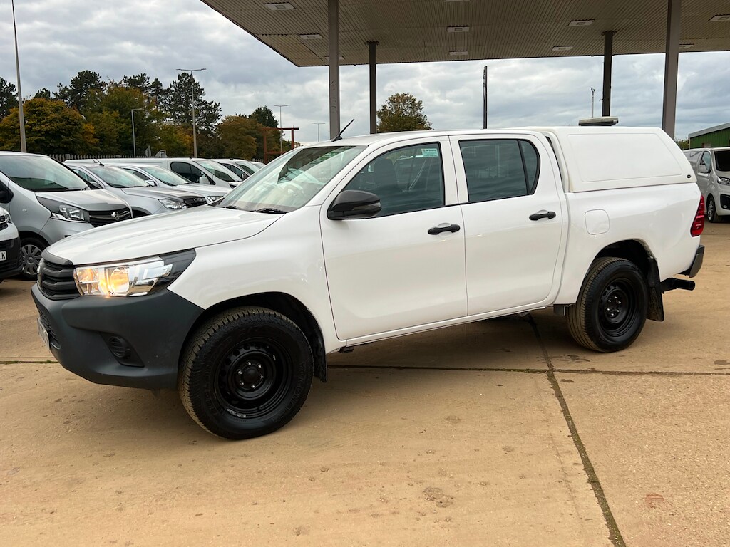 Used Toyota Hilux 2020 for sale - 76117172: Photo 39