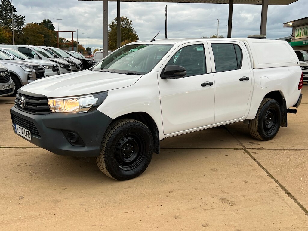 Used Toyota Hilux 2020 for sale - 76117172: Photo 41
