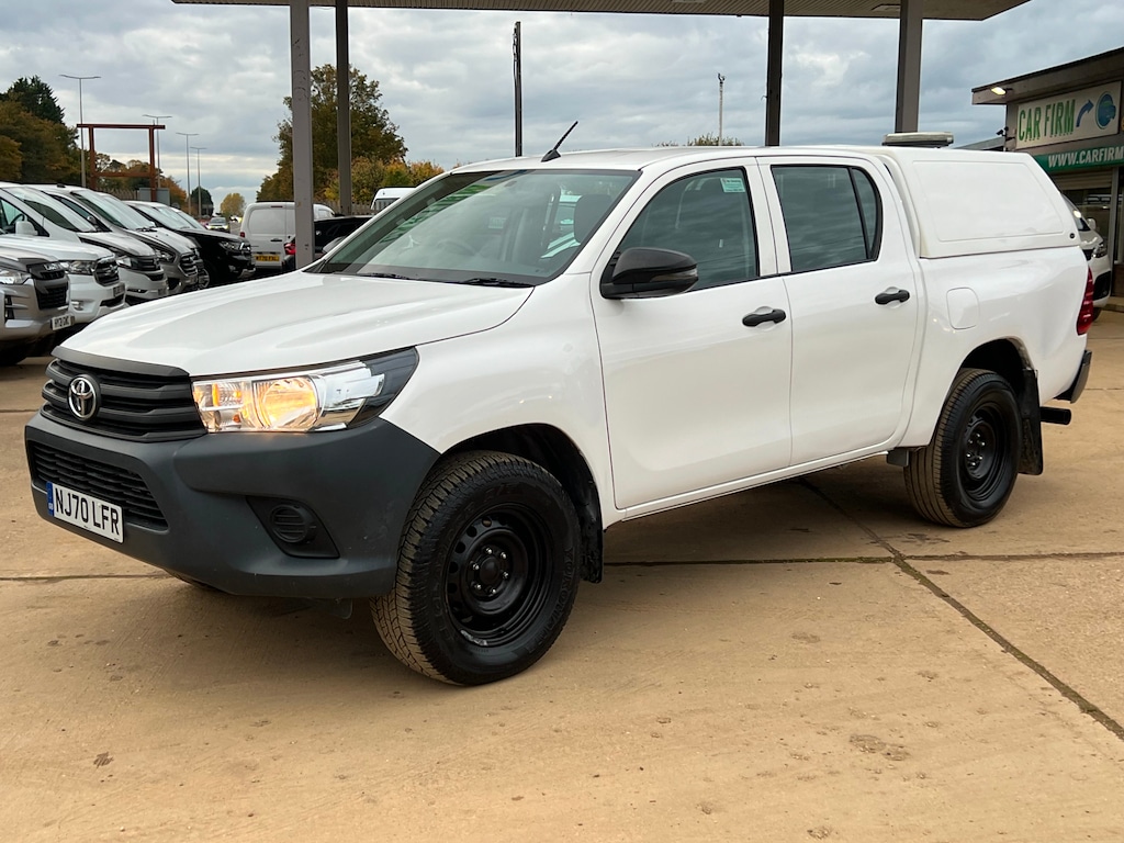 Used Toyota Hilux 2020 for sale - 76117172: Photo 42