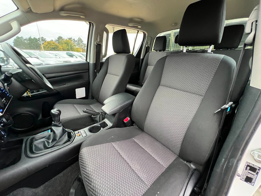 Used Toyota Hilux 2020 for sale - 76117172: Photo 45