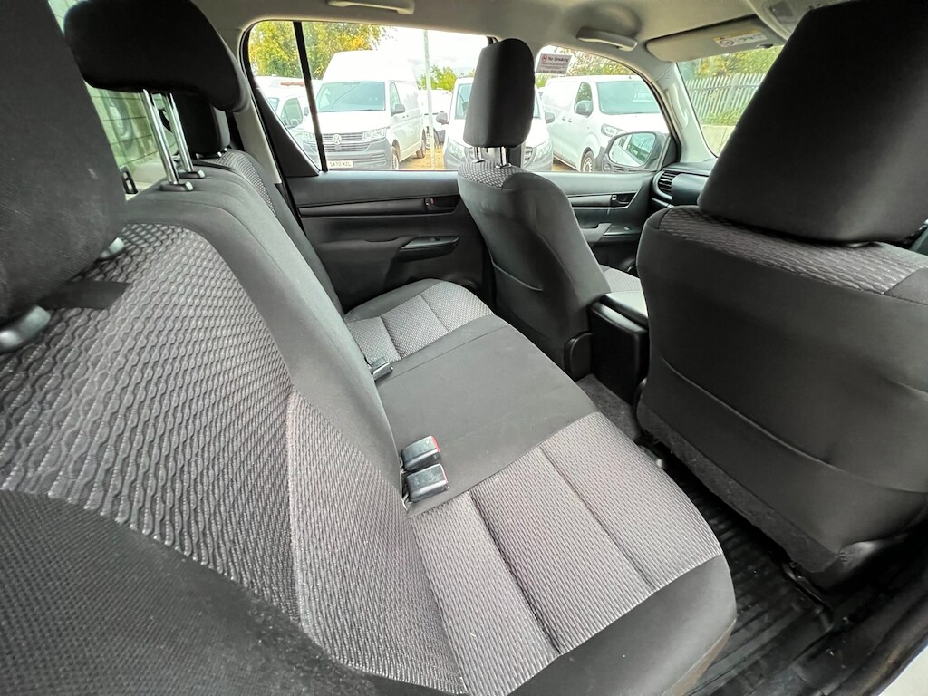 Used Toyota Hilux 2020 for sale - 76117172: Photo 61