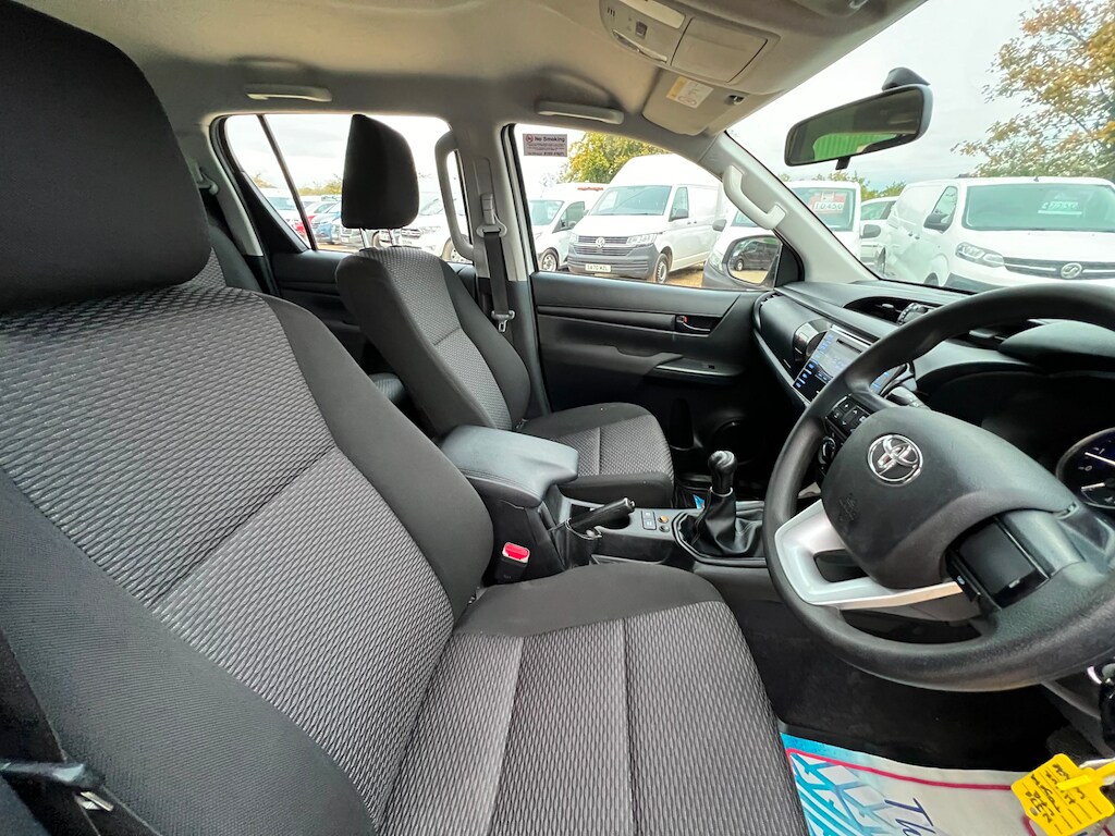 Used Toyota Hilux 2020 for sale - 76117172: Photo 67