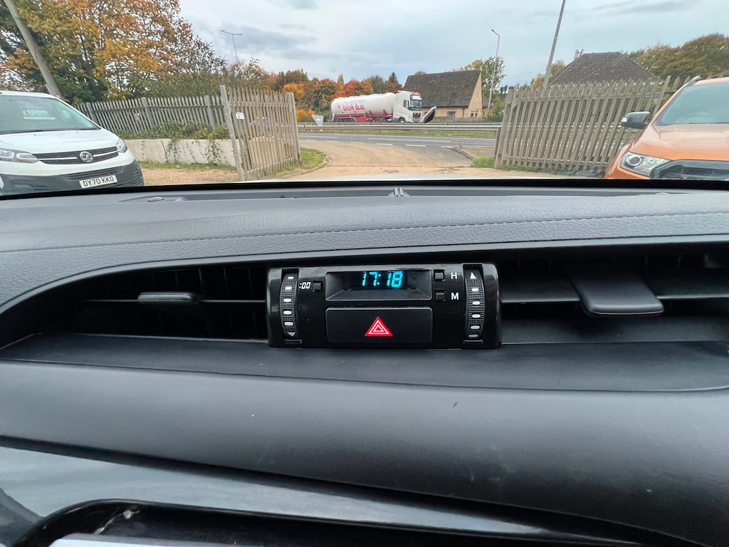 Used Toyota Hilux 2020 for sale - 76117172: Photo 78