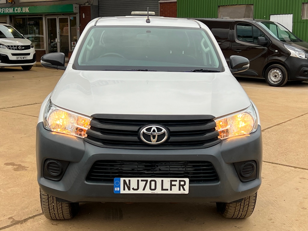 Used Toyota Hilux 2020 for sale - 76117172: Photo 9