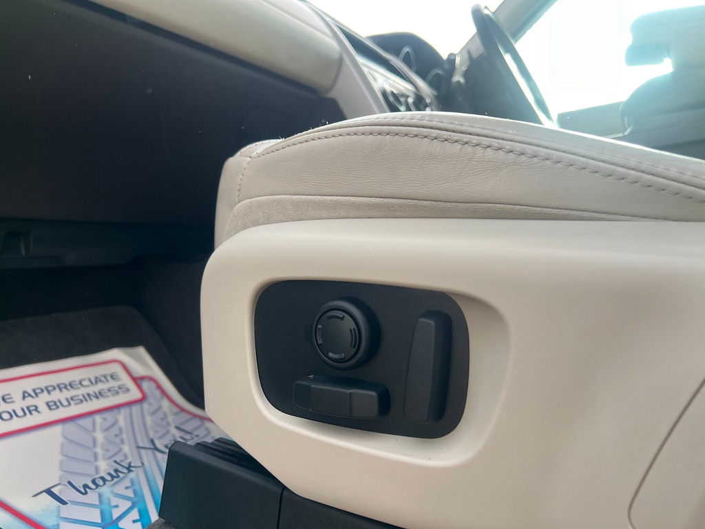 Used Land Rover Discovery 2016 for sale - 76960401: Photo 24