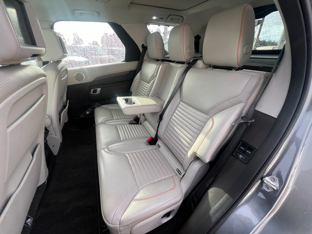 Used Land Rover Discovery 2016 for sale - 76960401: Photo 32