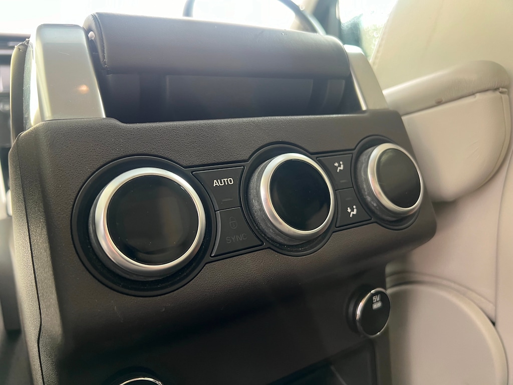 Used Land Rover Discovery 2016 for sale - 76960401: Photo 34