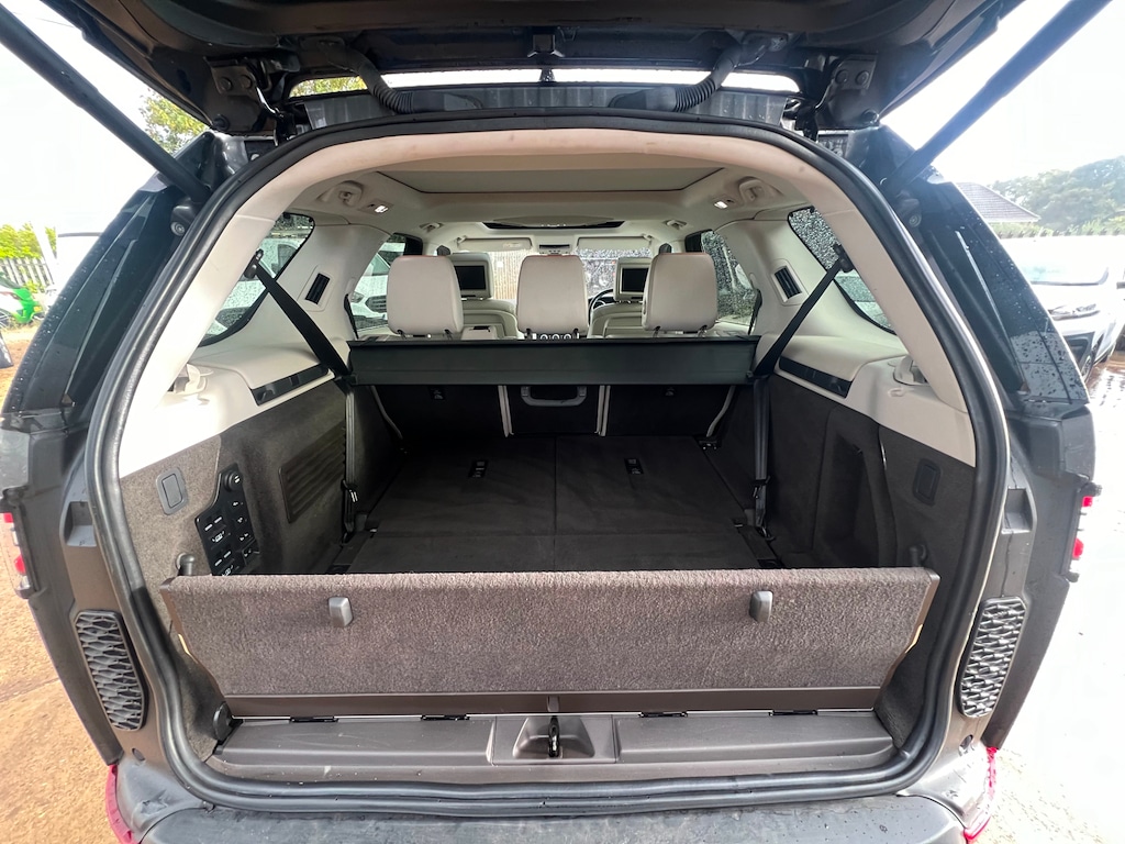 Used Land Rover Discovery 2016 for sale - 76960401: Photo 38