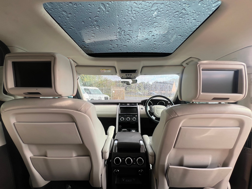 Used Land Rover Discovery 2016 for sale - 76960401: Photo 4