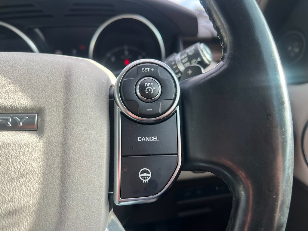 Used Land Rover Discovery 2016 for sale - 76960401: Photo 62