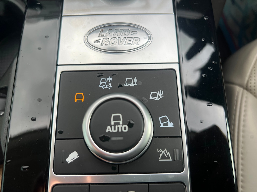 Used Land Rover Discovery 2016 for sale - 76960401: Photo 84