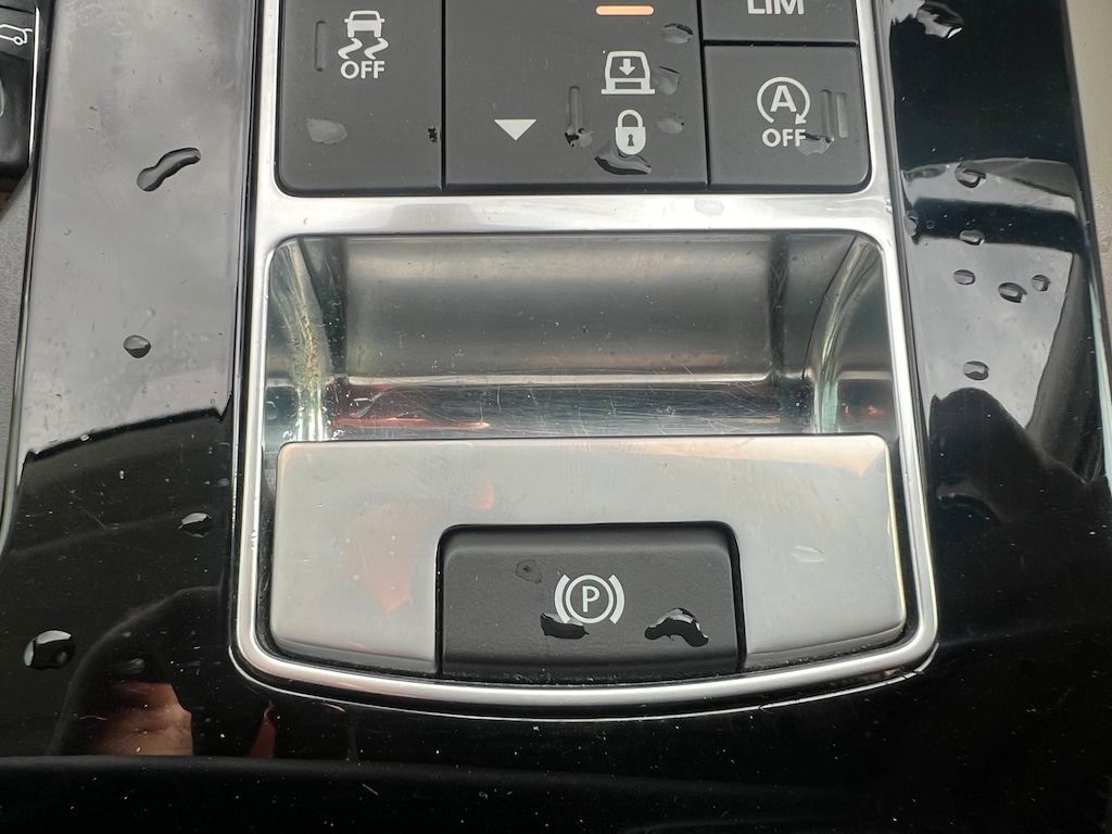 Used Land Rover Discovery 2016 for sale - 76960401: Photo 86