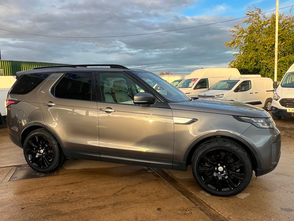 Used Land Rover Discovery 2016 for sale - 76960401: Photo 95