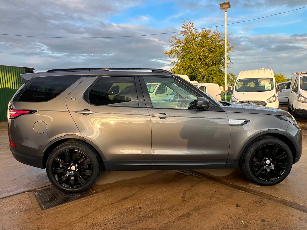 Used Land Rover Discovery 2016 for sale - 76960401: Photo 96