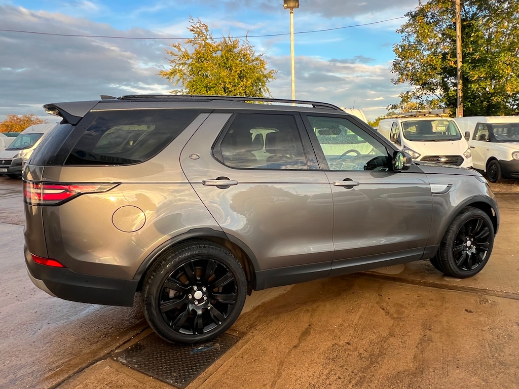 Used Land Rover Discovery 2016 for sale - 76960401: Photo 98