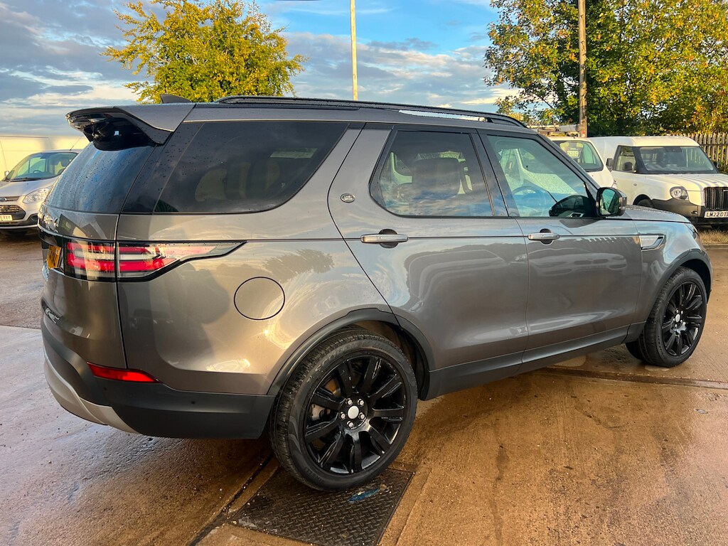 Used Land Rover Discovery 2016 for sale - 76960401: Photo 99