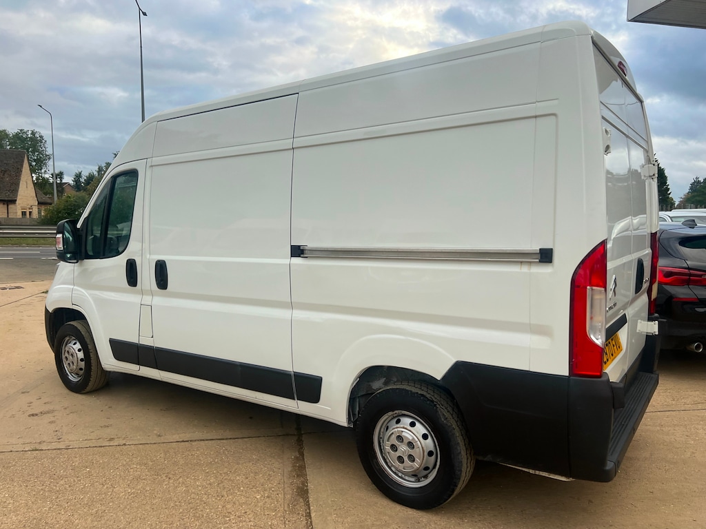Vehicle 29