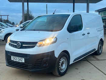 Vauxhall - Vivaro