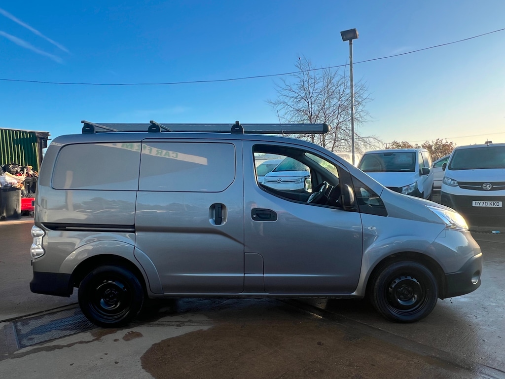 Used Nissan e-NV200 2017 for sale - 76901747: Photo 2