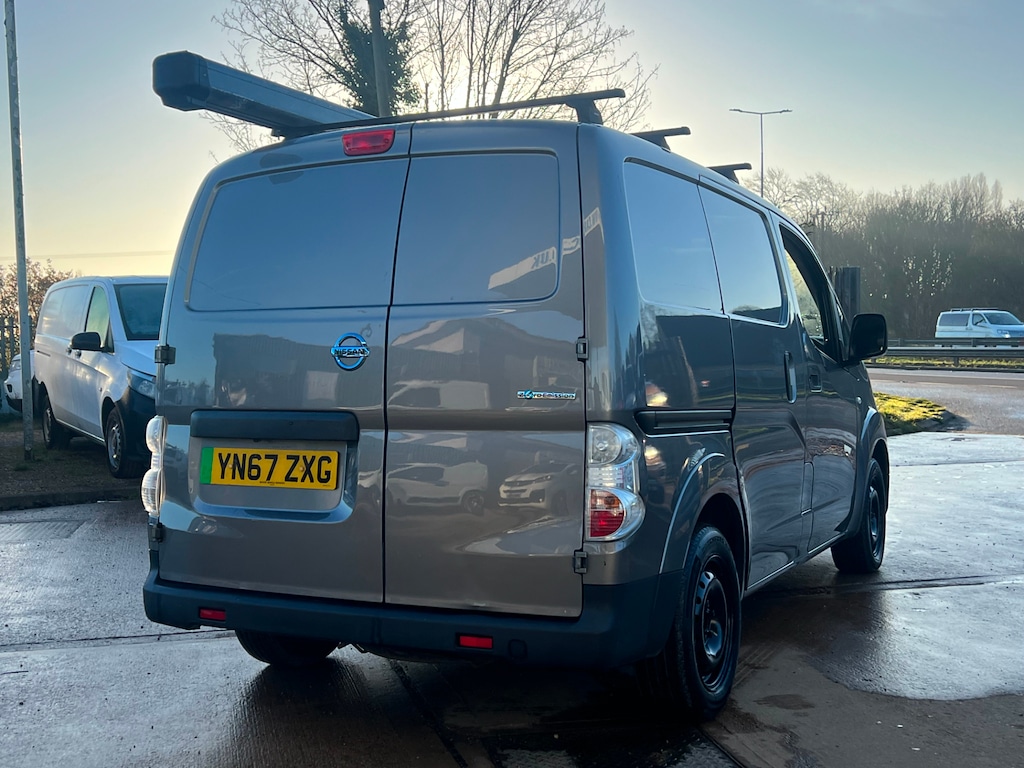 Used Nissan e-NV200 2017 for sale - 76901747: Photo 24