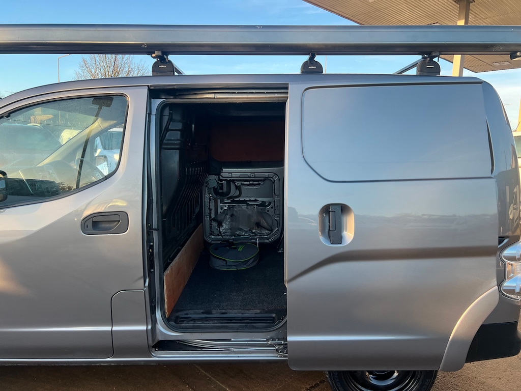 Used Nissan e-NV200 2017 for sale - 76901747: Photo 46