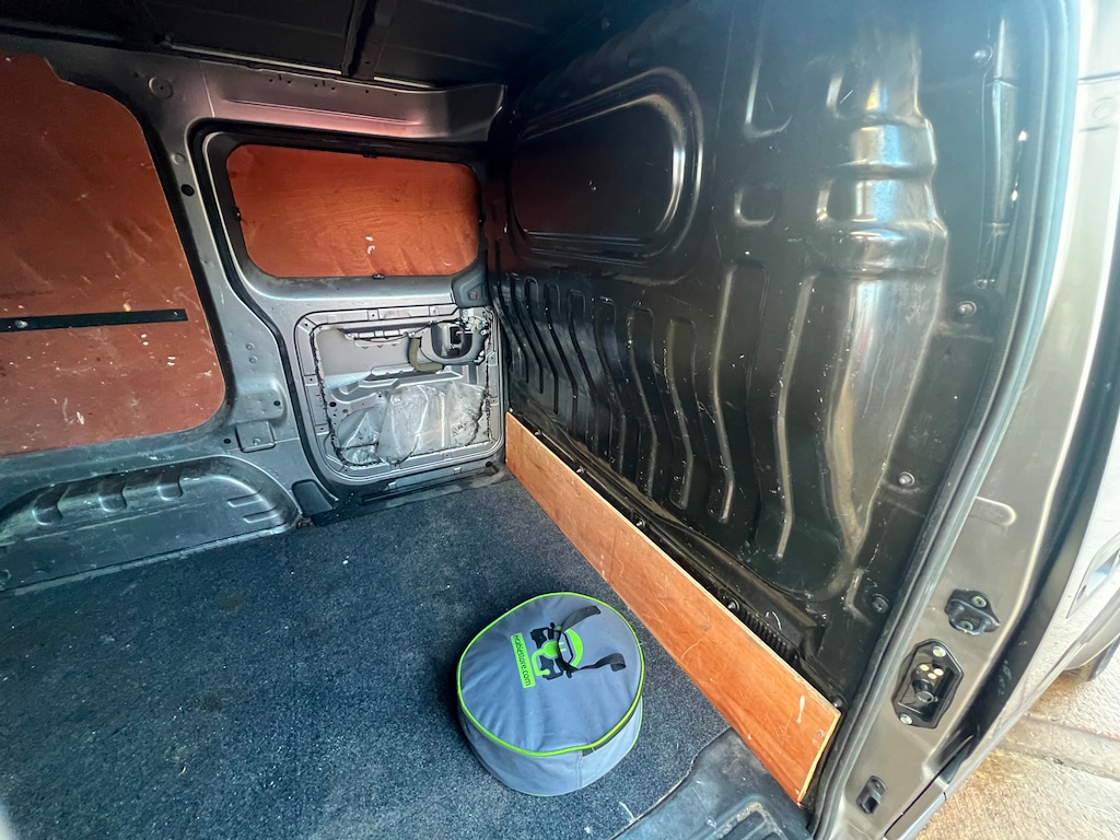 Used Nissan e-NV200 2017 for sale - 76901747: Photo 56