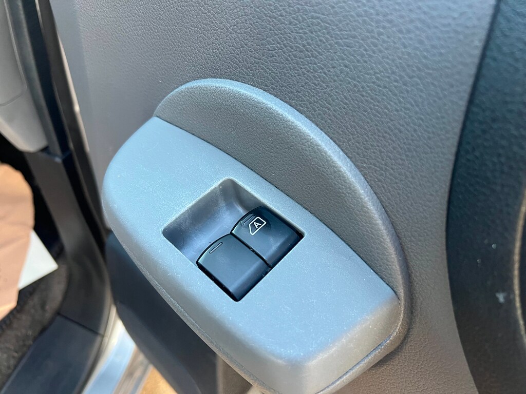 Used Nissan e-NV200 2017 for sale - 76901747: Photo 58