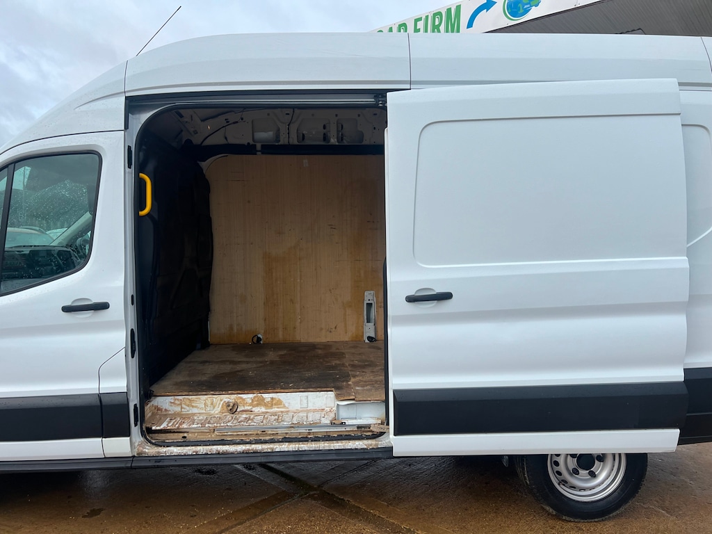 Used Ford Transit 2023 for sale - 75629856: Photo 47