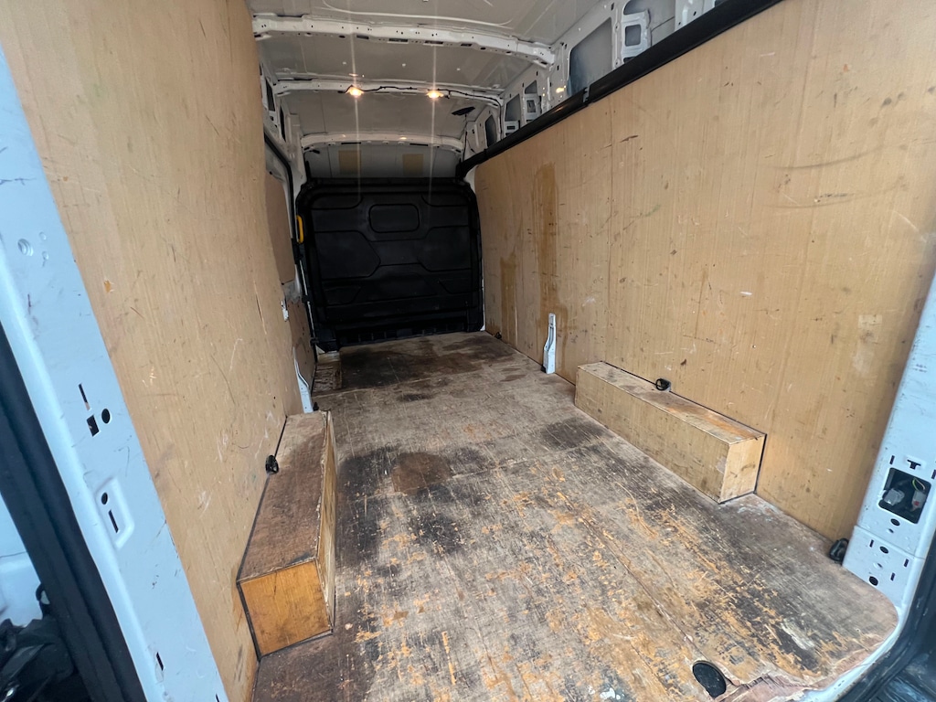 Used Ford Transit 2023 for sale - 75629856: Photo 51