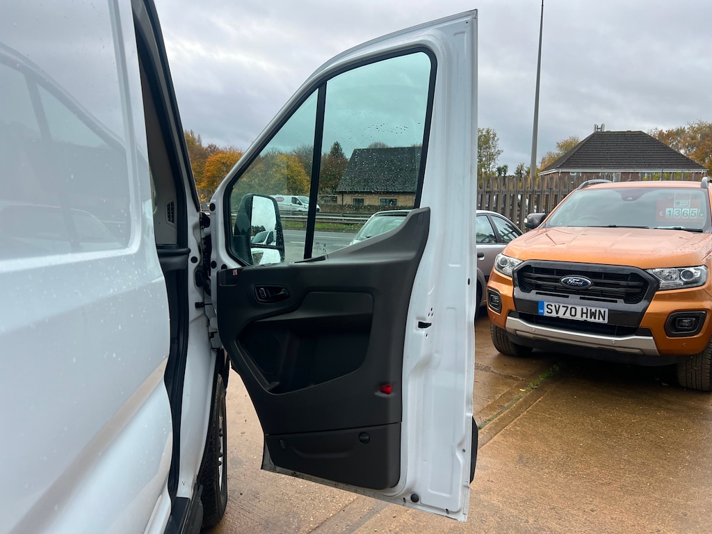 Used Ford Transit 2023 for sale - 75629856: Photo 54