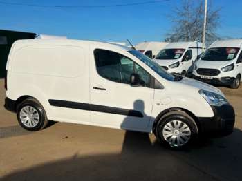 Used Citroen Berlingo 2019 for sale - 74104074: Photo