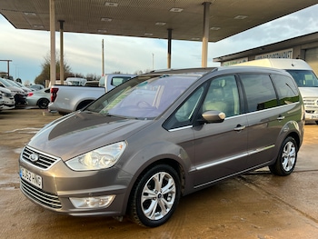 2012 - 2.0 TDCi Titanium MPV 5dr Diesel Powershift Euro 5 (163 ps)