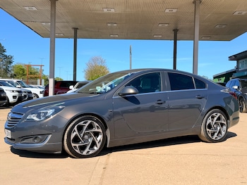 Used Vauxhall Insignia 2015 for sale - 78247075: Photo