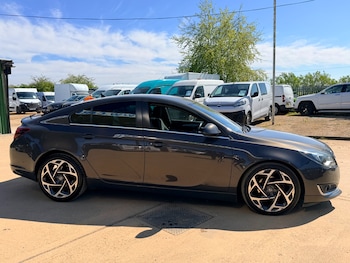 Used Vauxhall Insignia 2015 for sale - 78247075: Photo