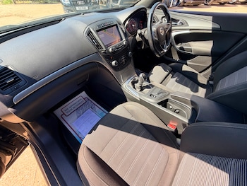 Used Vauxhall Insignia 2015 for sale - 78247075: Photo