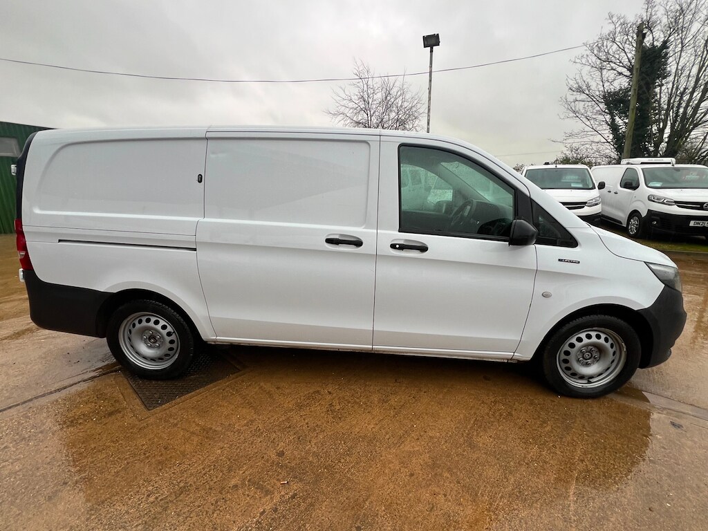 Used Mercedes-Benz Vito 2023 for sale - 76104507: Photo 16