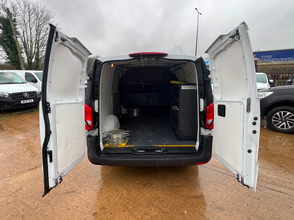 Used Mercedes-Benz Vito 2023 for sale - 76104507: Photo 4