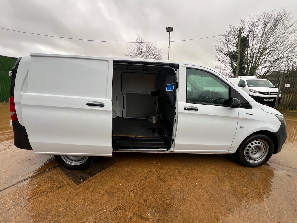Used Mercedes-Benz Vito 2023 for sale - 76104507: Photo 48
