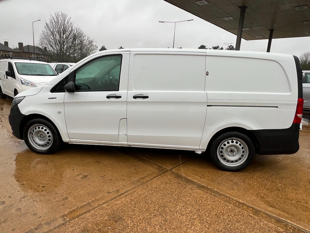 Used Mercedes-Benz Vito 2023 for sale - 76104507: Photo 5