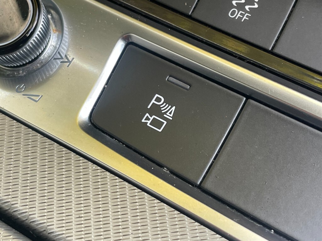 Vehicle 44
