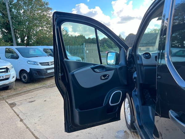 Used Renault Trafic 2016 for sale - 76037915: Photo 46