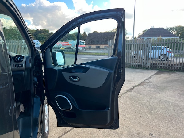 Used Renault Trafic 2016 for sale - 76037915: Photo 53