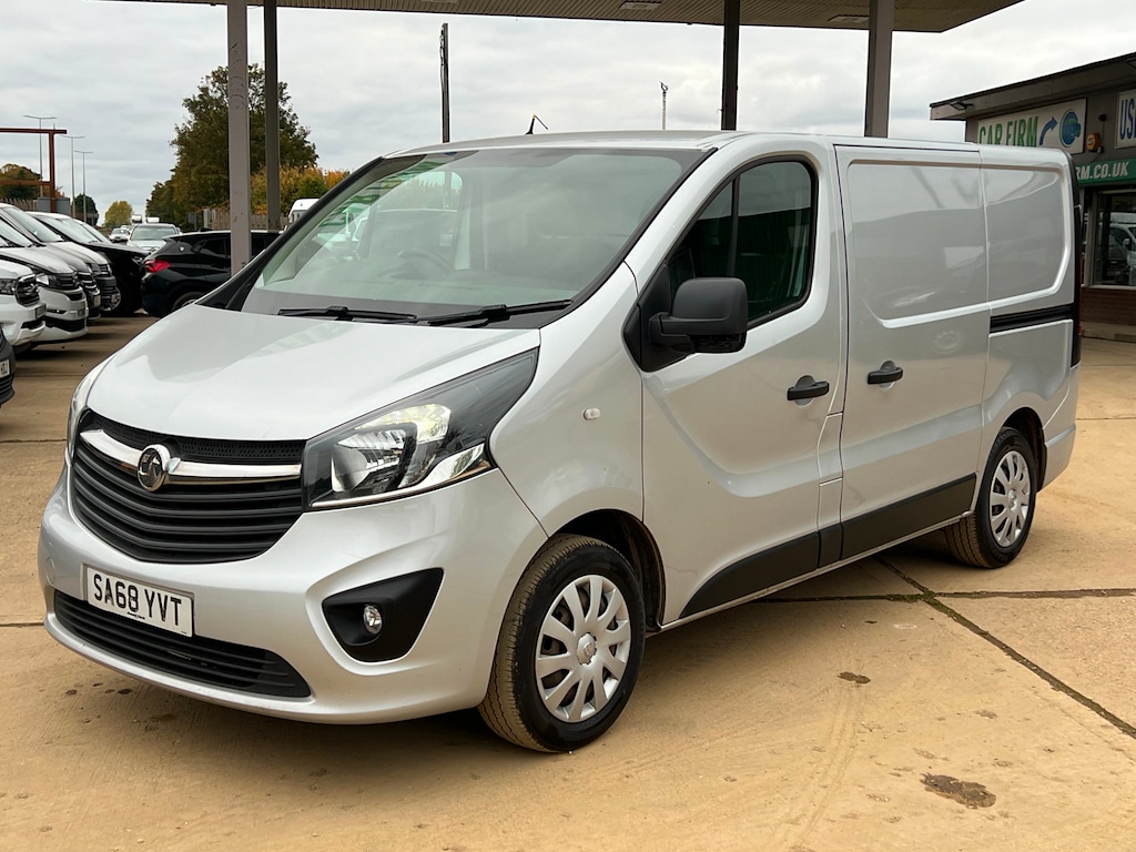 Used Vauxhall Vivaro 2018 for sale - 75745750: Photo 1