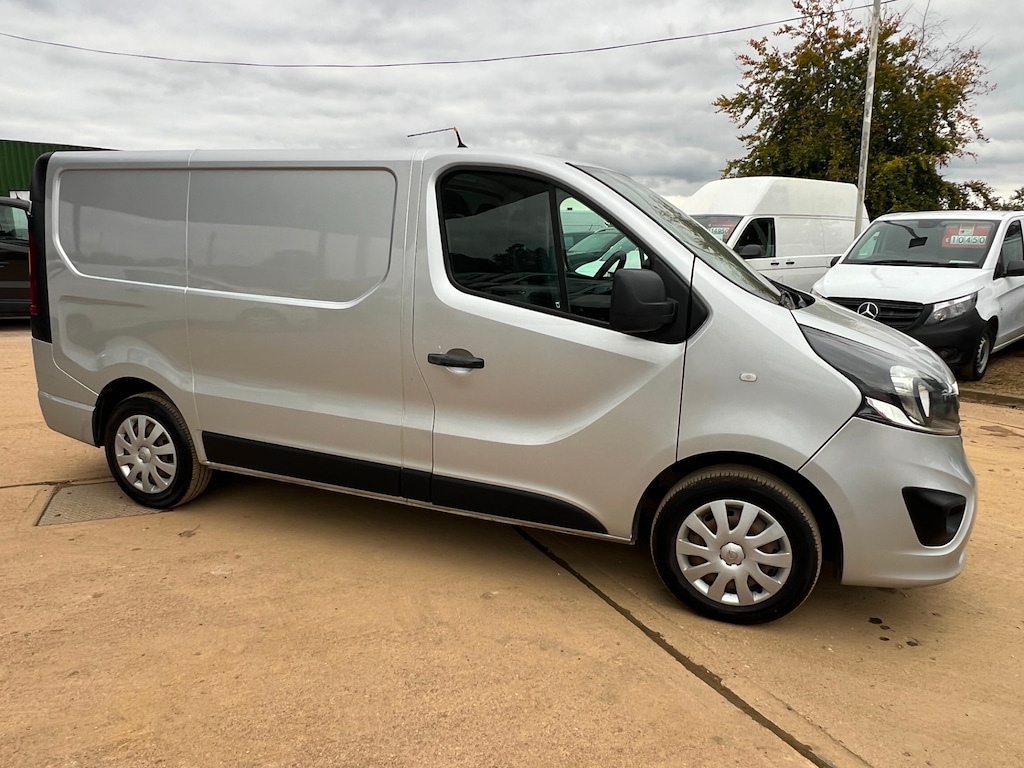 Used Vauxhall Vivaro 2018 for sale - 75745750: Photo 17