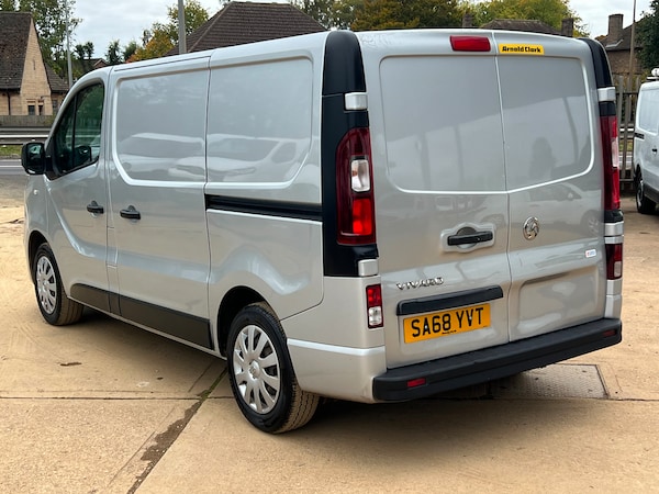 Used Vauxhall Vivaro 2018 for sale - 75745750: Photo 30