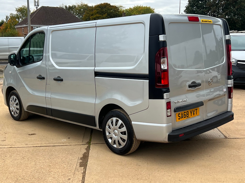 Used Vauxhall Vivaro 2018 for sale - 75745750: Photo 31